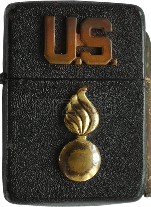 U.S. Army Ordnance Corps – Cartridge, Ansicht 1 U.S. Army Ordnance Corps – Cartridge, Modell three barrel hinge, round bottom, Jahr 1943 - 45, Ansicht 1