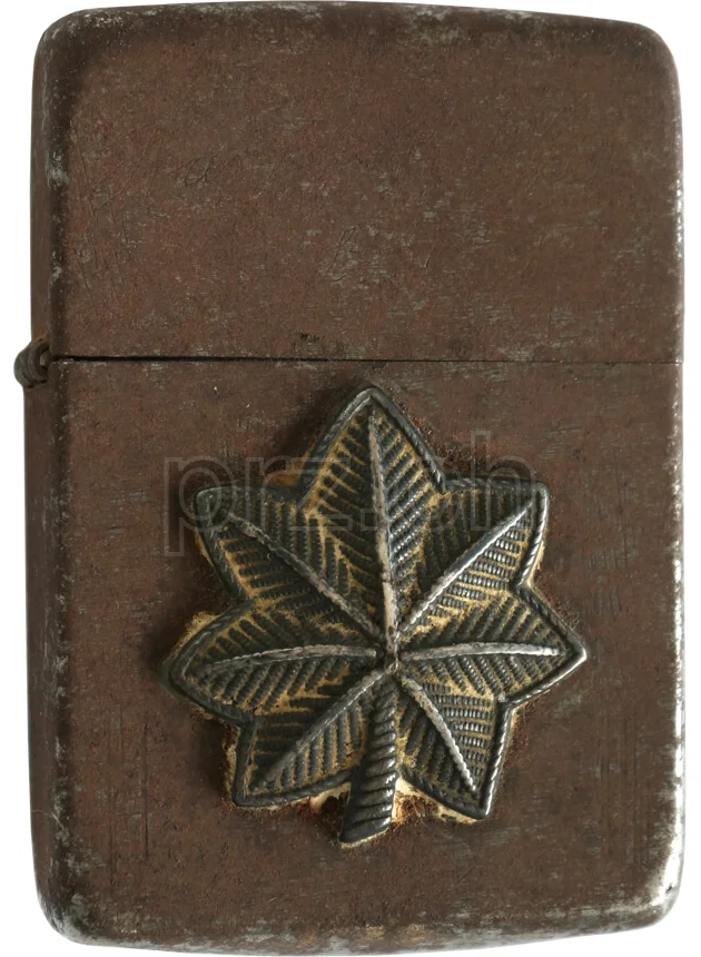 U.S. Army Medical Corps – Lt Colonel, Modell four barrel hinge, round bottom, Jahr 1942 - 43, Ansicht 2