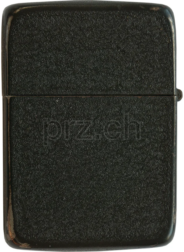 Black Crackle – U.S. Army Air Forces Insignia, Modell three barrel hinge, round bottom, Jahr 1943 - 45, Ansicht 2