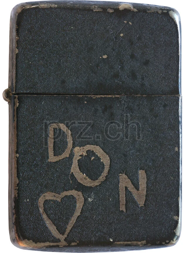 Self Engraved – Fran & Don, Modell three barrel hinge, round bottom, Jahr 1943 - 45, Ansicht 1