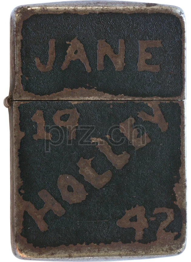Self Engraved – Jane & Art Holley, Modell four barrel hinge, flat bottom, Jahr 1942 - 43, Ansicht 1