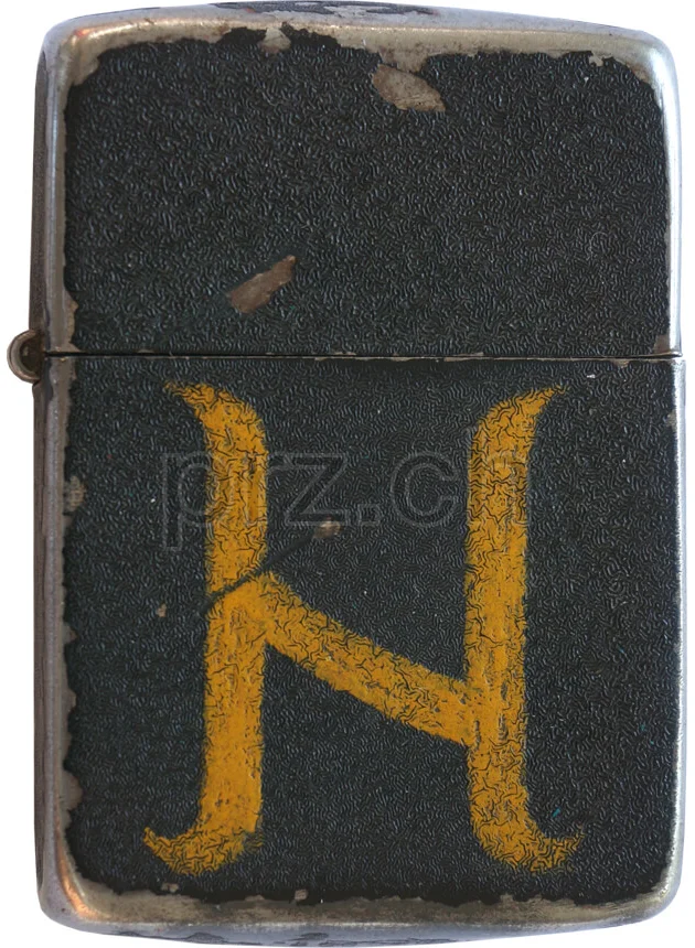 Crucifix – Raymond R. Hotaling, Ansicht 1 Crucifix – Raymond R. Hotaling, Modell three barrel hinge, round bottom, Jahr 1943 - 45, Ansicht 1