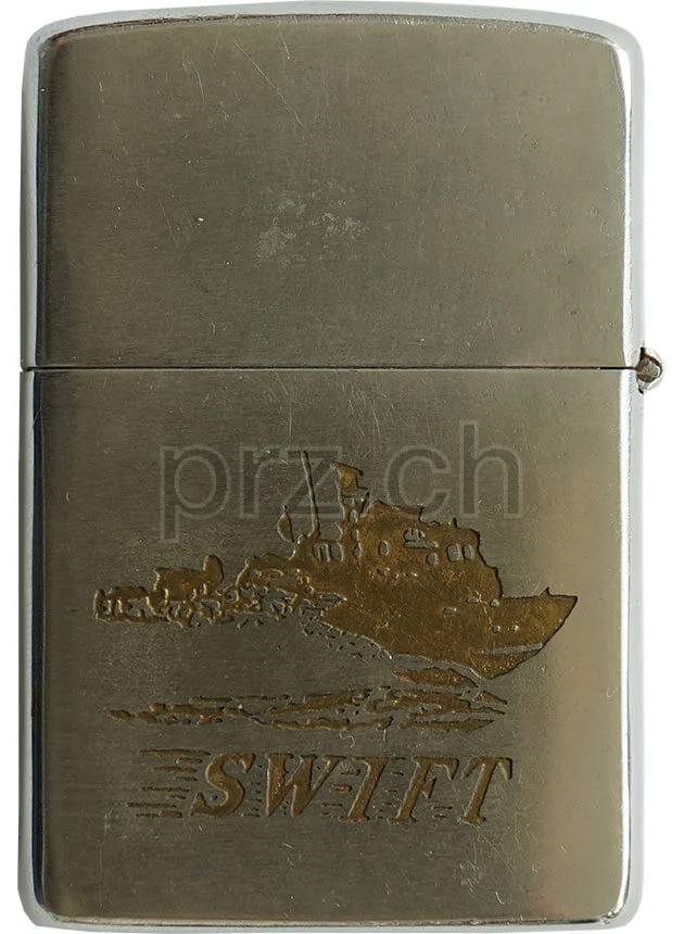 U.S. Navy Coastal Squadron One – PCF, Vorderseite U.S. Navy Coastal Squadron One – PCF, Modell chrome plated brushed, five barrel hinge, Jahr 1969, Vorderseite