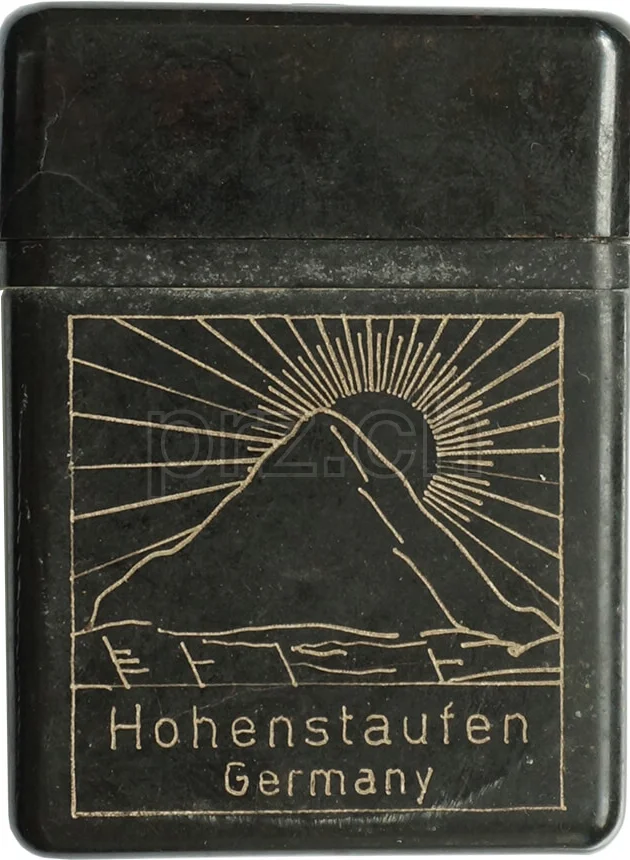 Case – Bakelite «516th U.S. Military Police», Vorderseite Case – Bakelite «516th U.S. Military Police», Modell Army, Jahr 1945, Vorderseite