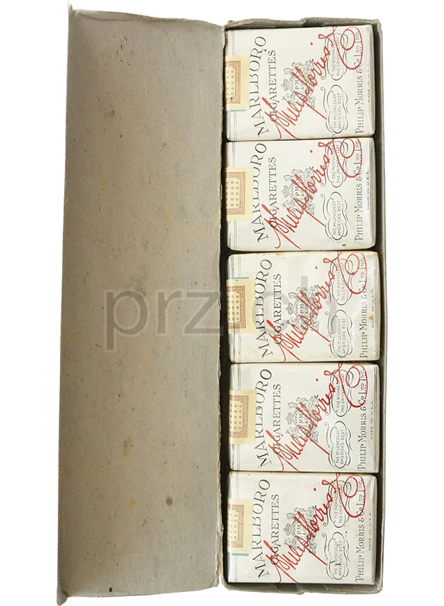 Marlboro – 1944 Armed Forces Carton, Ansicht 8 Marlboro – 1944 Armed Forces Carton, Modell Armed Forces, Jahr 1944, Ansicht 8