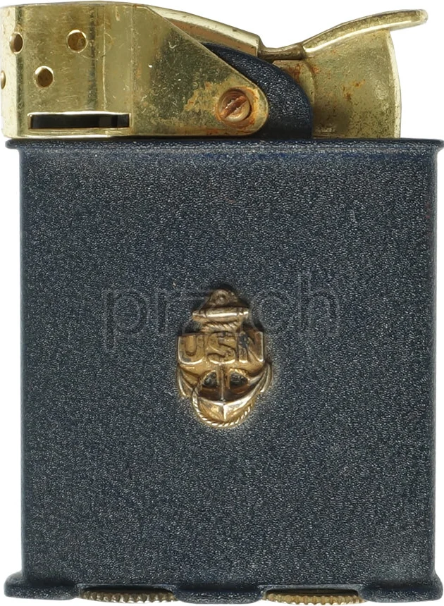 Lighter WWII, Modell Private, Jahr 1943, Vorderseite
