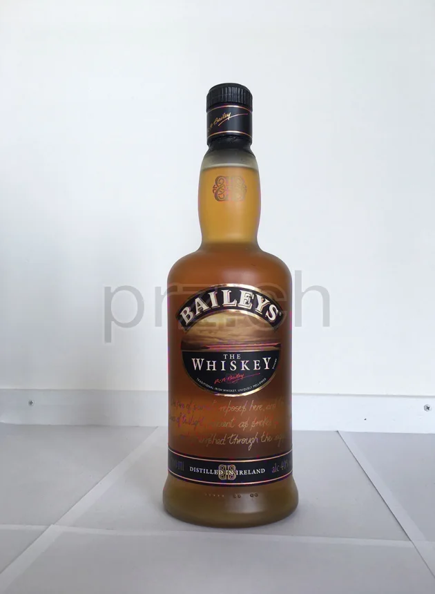 Baileys, abgefüllt 2004, Ansicht 1