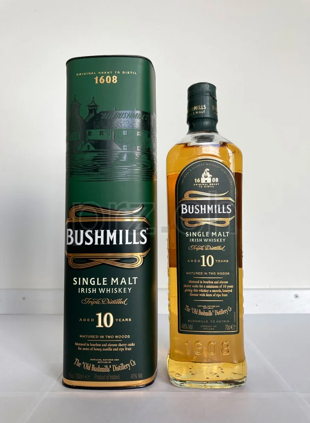 Bushmills, 10 Jahre, abgefüllt 2013, Ansicht 1