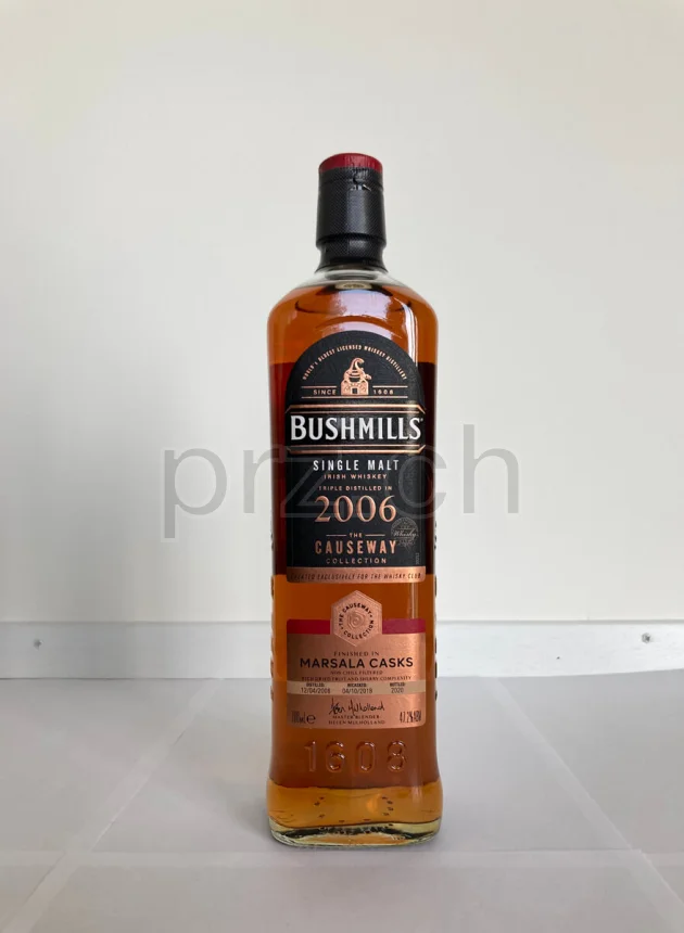 Bushmills, 14 Jahre, abgefüllt 2020, Ansicht 2