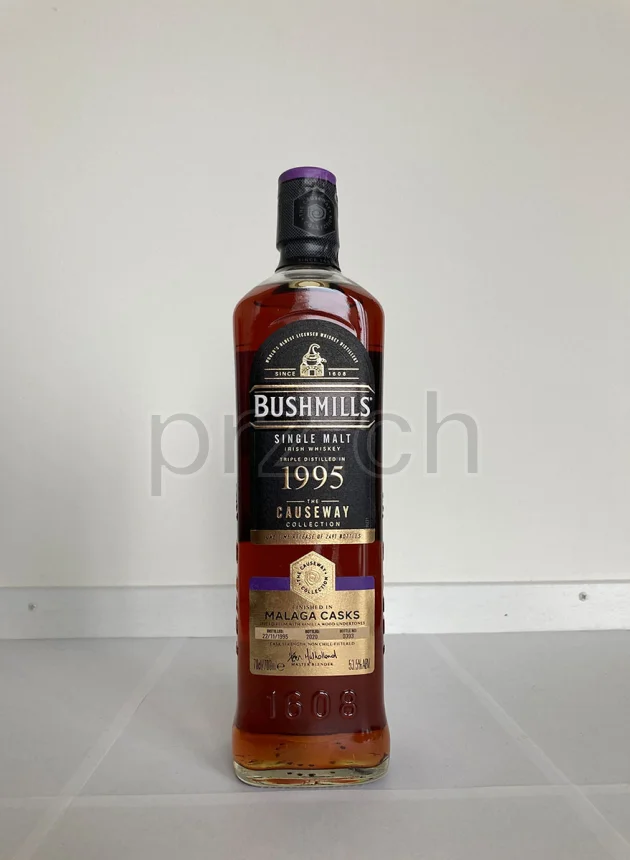 Bushmills, 25 Jahre, abgefüllt 2020, Ansicht 2