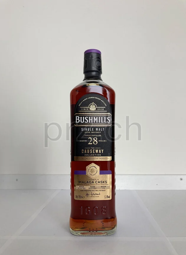 Bushmills, 28 Jahre, abgefüllt 2020, Ansicht 2