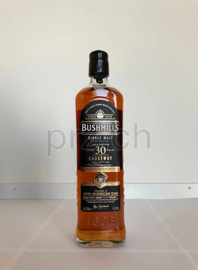 Bushmills, 30 Jahre, abgefüllt 2020, Ansicht 2