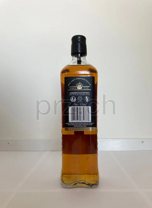 Bushmills, 32 Jahre, abgefüllt 2021, Ansicht 3