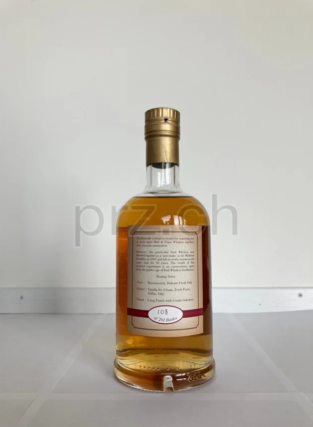 Old Midleton, 35 Jahre, abgefüllt 2002, Ansicht 2