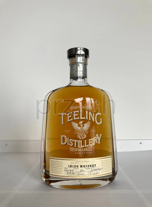 The Teeling Whiskey Company, 24 Jahre, abgefüllt 2021, Ansicht 2