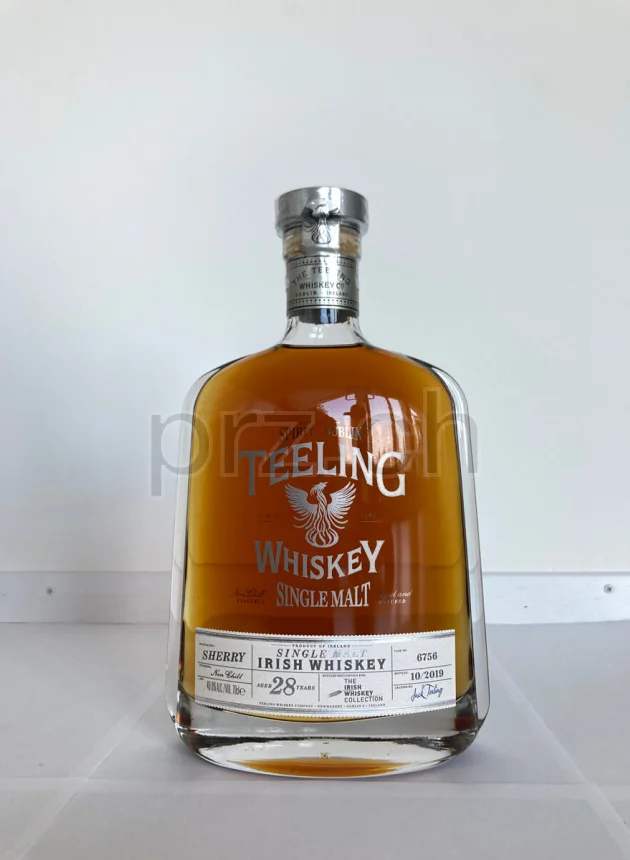 The Teeling Whiskey Company, 28 Jahre, abgefüllt 2019, Ansicht 2