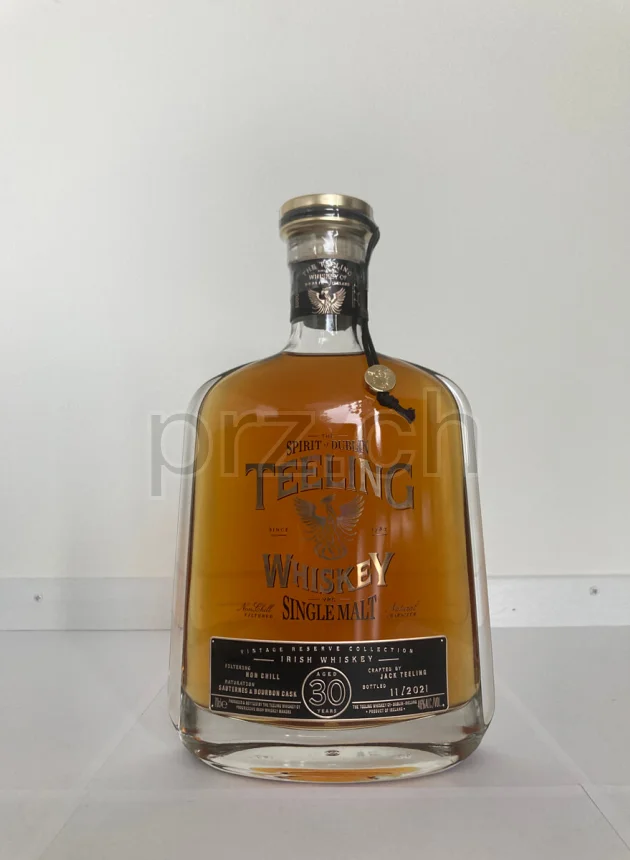 The Teeling Whiskey Company, 30 Jahre, abgefüllt 2021, Ansicht 2