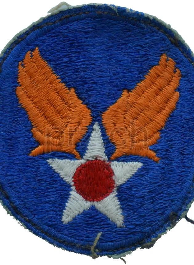 U.S. 15th Army Air Force – Edward R. Ford, Ansicht 6 U.S. 15th Army Air Force – Edward R. Ford, Modell three barrel hinge, round bottom, Jahr 1943 - 45, Ansicht 6