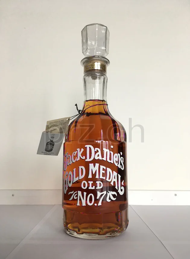 Jack Daniel's, abgefüllt 2004, Ansicht 1