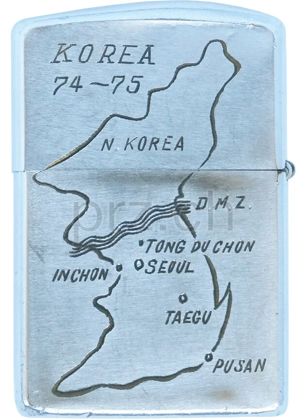 Zippo Korea – 1970's, Ansicht 2 Zippo Korea – 1970's, Modell five barrel hinge, canned bottom, Jahr 1973, Ansicht 2