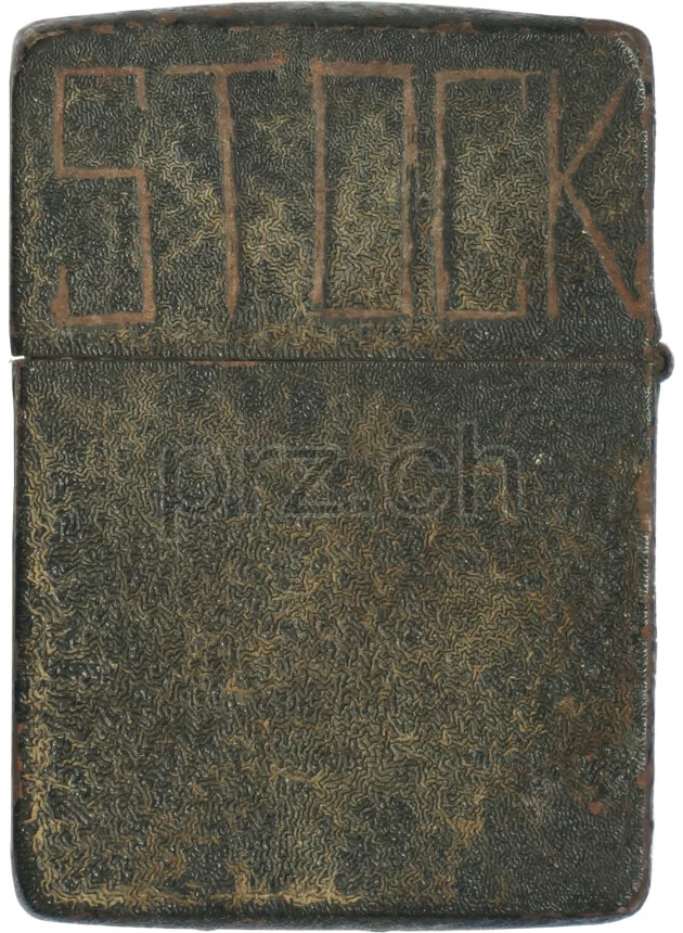 Black Crackle – U.S. Marine Corps Insignia, Rückseite Black Crackle – U.S. Marine Corps Insignia, Modell four barrel hinge, flat bottom, Jahr 1942 - 43, Rückseite