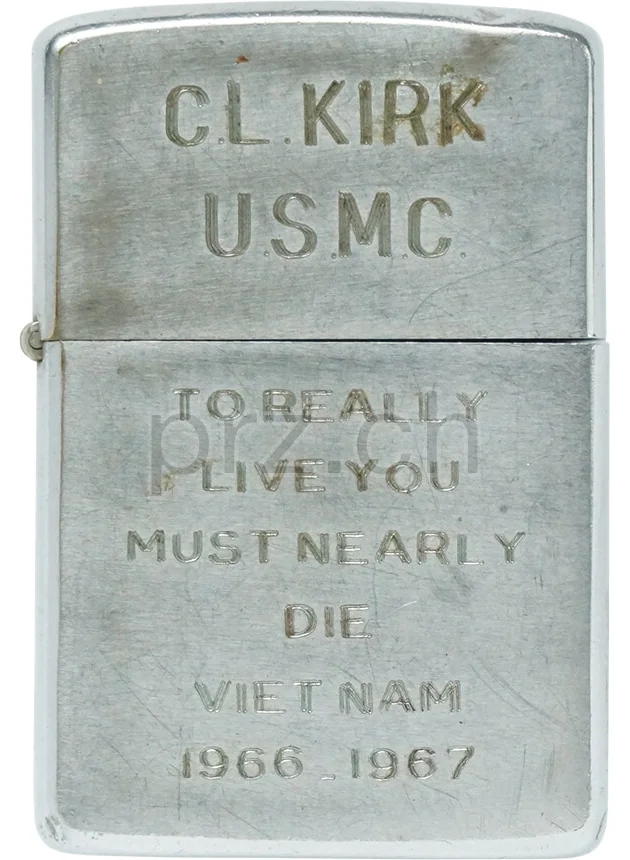 U.S. 1st Marine Division 1/5 – «The Butchers», Modell chrome plated brushed, five barrel hinge, Jahr 1967, Vorderseite