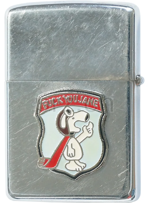 U.S. Navy «U.S.S. Benewah» – «Fuck You Jane», Modell chrome plated brushed, five barrel hinge, Jahr 1968, Ansicht 2