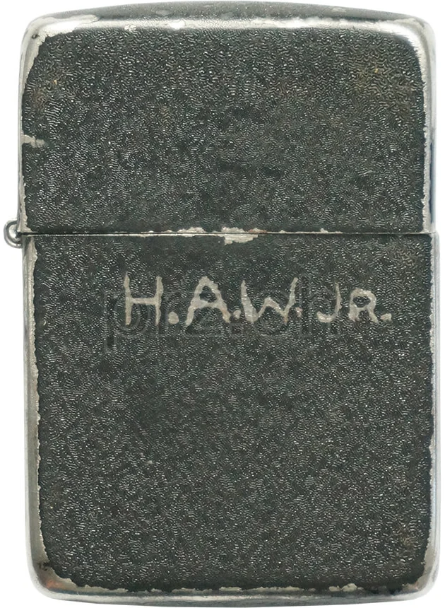 U.S. 7th Armored Division – Herbert A. Wisbey, Jr., Vorderseite U.S. 7th Armored Division – Herbert A. Wisbey, Jr., Modell three barrel hinge, round bottom, Jahr 1943 - 45, Vorderseite
