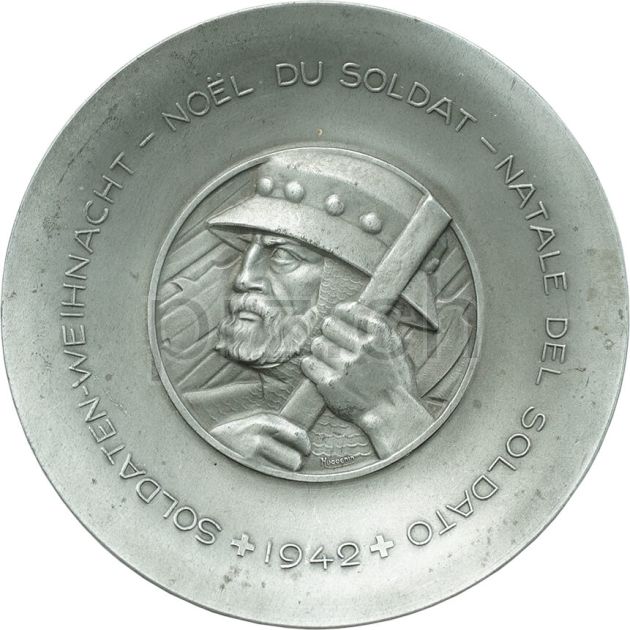 Vorderseite von Ashtray – Soldier Christmas, Modell Metal, Jahr 1942, Bild 1