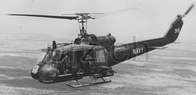 Vorderseite von Helatkltron-3 – «Seawolves», Modell chrome plated brushed, five barrel hinge, Jahr 1967, Bild 3