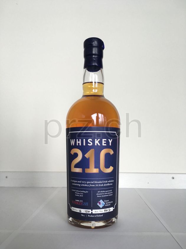 Flasche von 21C Irish Whiskey Limited Edition Bottling 2019, abgefüllt 2019, Bild 1