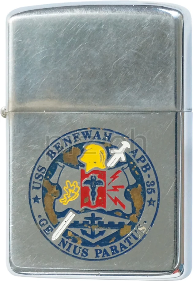 Vorderseite von U.S. Navy «U.S.S. Benewah» – «Fuck You Jane», Modell chrome plated brushed, five barrel hinge, Jahr 1968, Bild 1