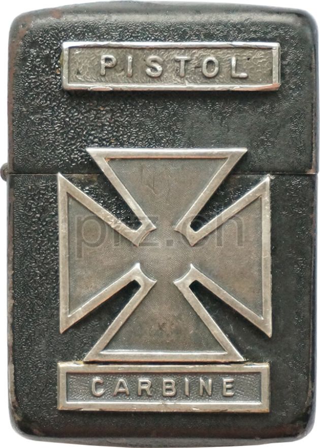 Vorderseite von Marksmanship Badge – Ernie Pyle, Modell four barrel hinge, flat bottom, Jahr 1942 - 43, Bild 1