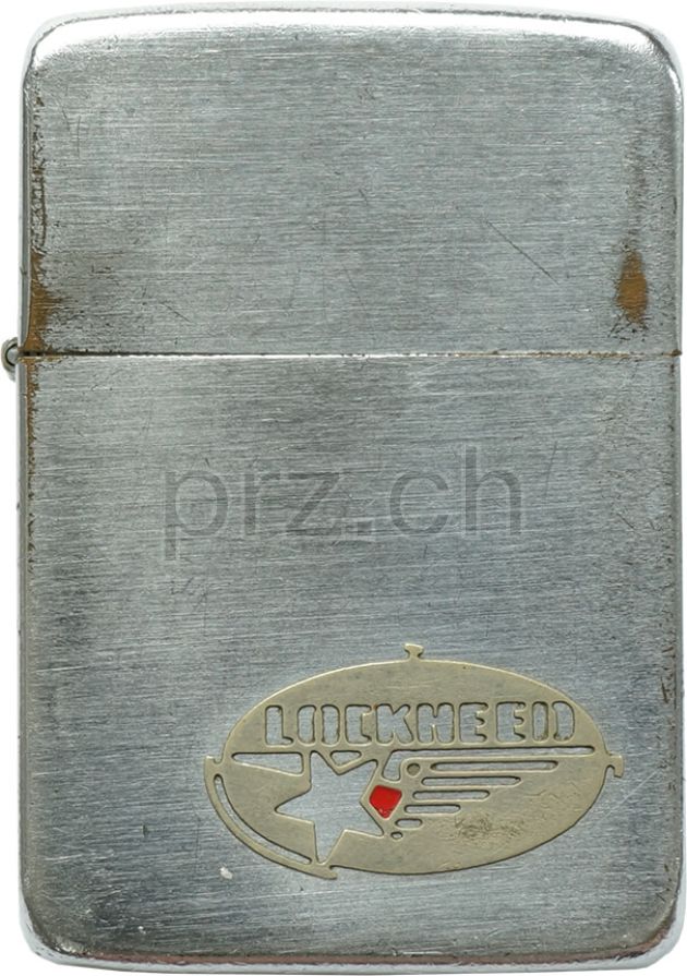 Vorderseite von Lockheed Aircraft – Metallique Logo, Modell four barrel hinge, flat bottom, Jahr 1937 - 41, Bild 1